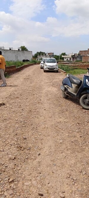  Plot For Sale in Unitech Deerwood Chase, Nirvana Country