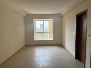 Room in 2.5 BHK Apartment at Bhartiya Nikoo Homes, Thanisandra Main Road – for Rent