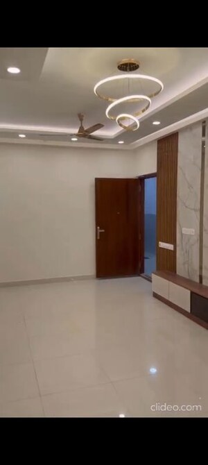 Room in 2 BHK Apartment at Brigade Cornerstone Utopia, Varthur – for Rent