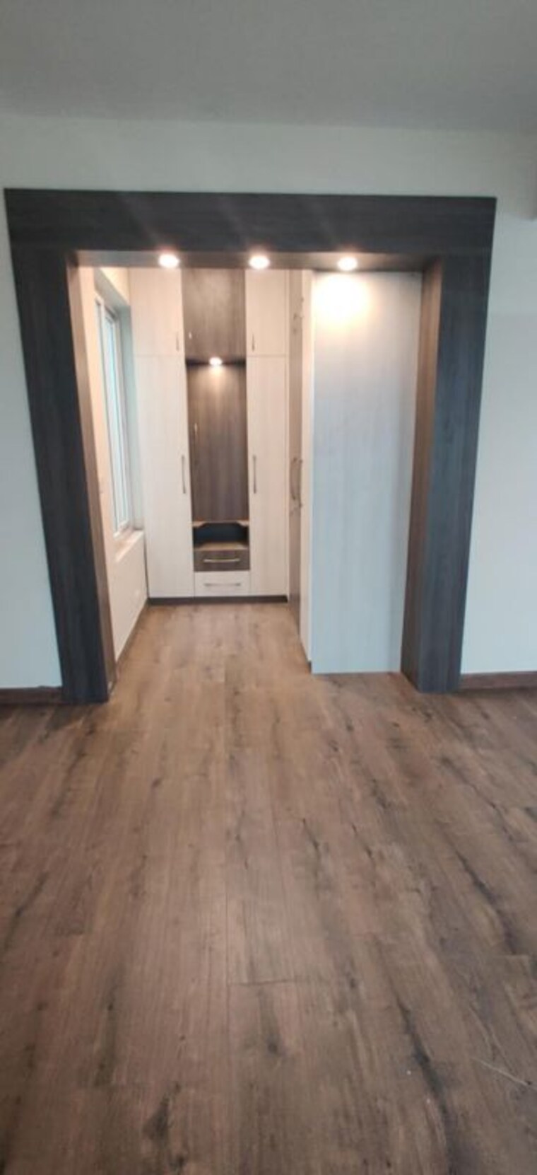 Room, emaar-palm-gardens 3.5 Bedroom 1900 Sq.Ft. Apartment In Sector 83 Gurgaon 10217770