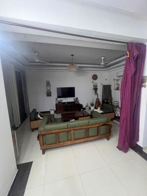 Bedroom in 3.5 BHK Apartment at Sector 22 Dwarka – for Sale