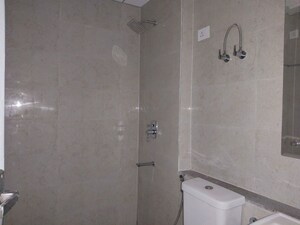 Bathroom in 3 BHK Apartment at Eldeco Live By The Greens, Sector 150 – for Rent