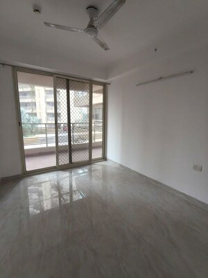Room in 3 BHK Apartment at Sector 2 Dwarka – for Sale