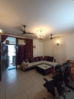 2 BHK + Pooja Room Builder Floor For Rent in Kalkaji