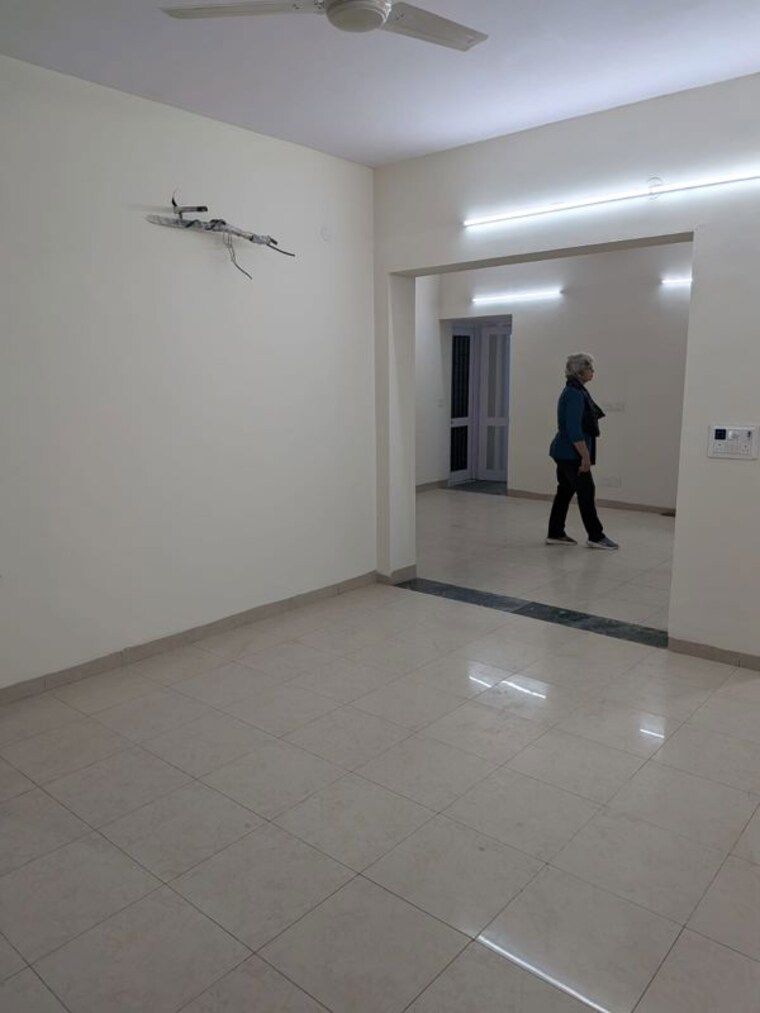 Room, tulip-violet 3 Bedroom 1578 Sq.Ft. Apartment In Sector 69 Gurgaon 10213347