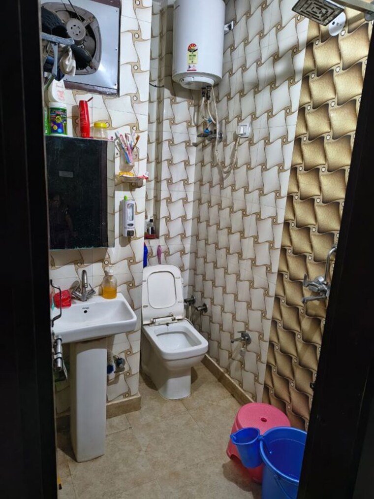 Master Bedroom, dwarka mor 2 Bedroom 540 Sq.Ft. Builder Floor In Dwarka Mor Delhi 10220665