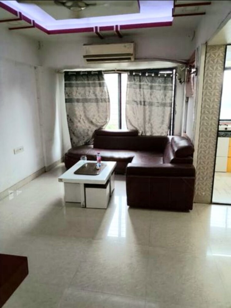 Living Room, mulund west 2 Bedroom 810 Sq.Ft. Apartment In Mulund West Mumbai 10220659