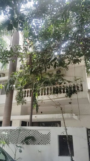 3 BHK Builder Floor – Exterior View View at Defence Colony - for Rent