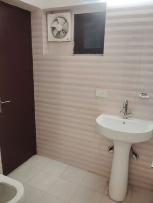 Bathroom in 3 BHK Builder Floor at Defence Colony – for Rent