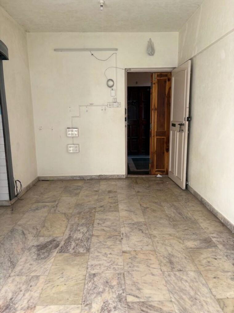 Room, shami-vasant-vihar-chs-ltd 1 Bedroom 600 Sq.Ft. Apartment In Vasant Vihar Thane 10220684