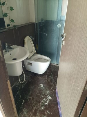 Team Area in 2 BHK Apartment at Omkar Alta Monte, Malad East – for Rent