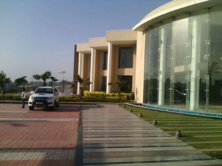 Exterior View, omaxe-lake  111 Sq.Yd. Plot In North Mullanpur Chandigarh 10220689