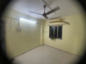 Room in 2 BHK Apartment at The Wadhwa Atmosphere, Mulund West – for Rent