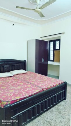 2 BHK + Pooja Room Apartment For Rent in Dwarka