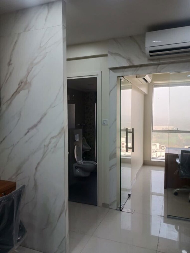 undefined, wadhwa-the-gateway Commercial Office Space 600 Sq.Ft. In Mulund West Mumbai 10220745