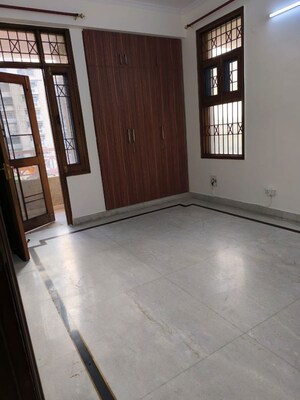 Room in 2 BHK Apartment at Sector 11 Dwarka – for Sale