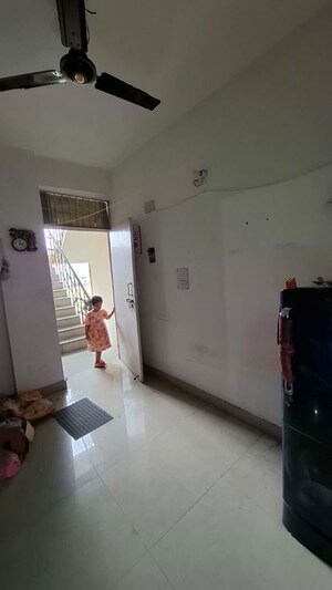 Living Room in 1.5 BHK Apartment at Sector 10 Greater Noida – for Sale