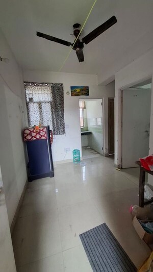 Living Room in 1.5 BHK Apartment at Sector 10 Greater Noida – for Sale