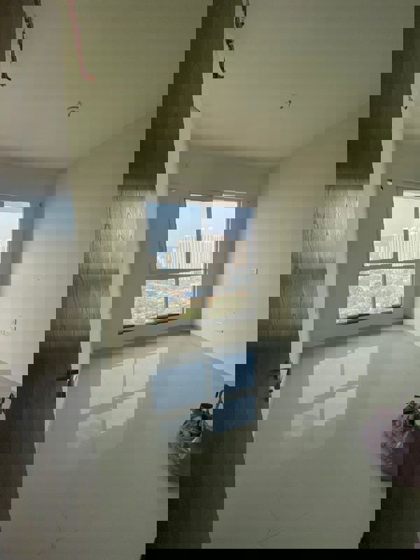 1.5 BHK + Pooja Room,Study Room 560 Sq.Ft. Apartment in Dosti West County