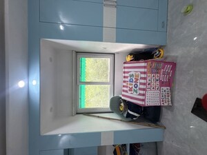 Furnished Amenities in 3 BHK Apartment at Indraprastha – for Rent