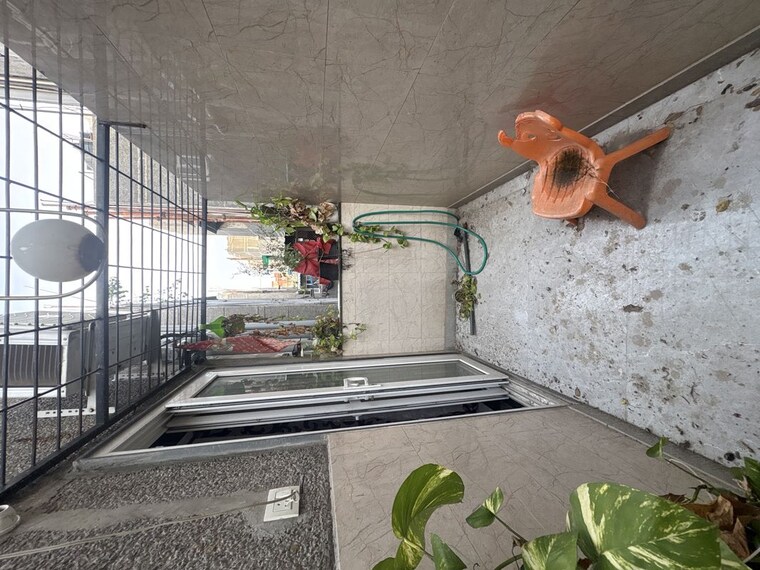 Balcony, indraprastha 3 Bedroom 1500 Sq.Ft. Apartment In Indraprastha Delhi 10220749