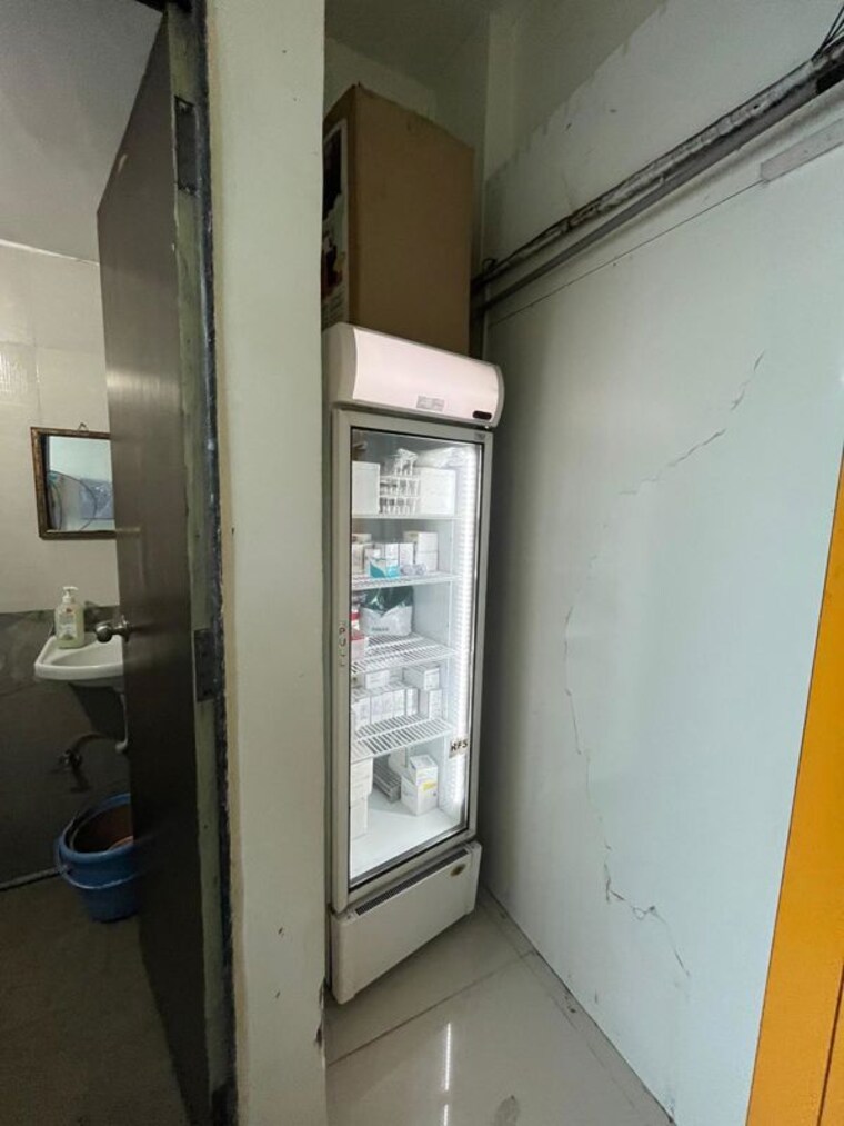 undefined, panch pakhadi Commercial Office Space 300 Sq.Ft. In Panch Pakhadi Thane 10220827