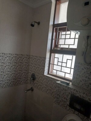 Bathroom in 3 BHK Apartment at Sector 22 Dwarka – for Rent