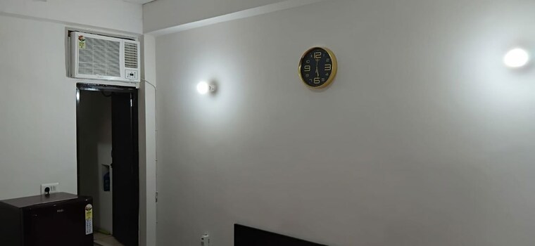 Room, greater kailash ii 2 Bedroom 100 Sq.Yd. Apartment In Greater Kailash ii Delhi 10220868