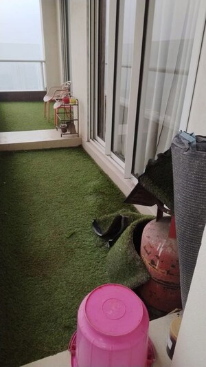 Team Area in 3 BHK Apartment at Omkar Alta Monte, Malad East – for Rent