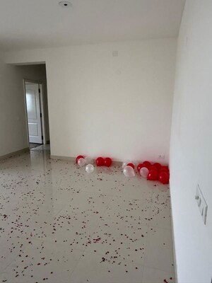 Room in 2.5 BHK Apartment at Silverglades The Melia, Sohna Sector 35 – for Rent