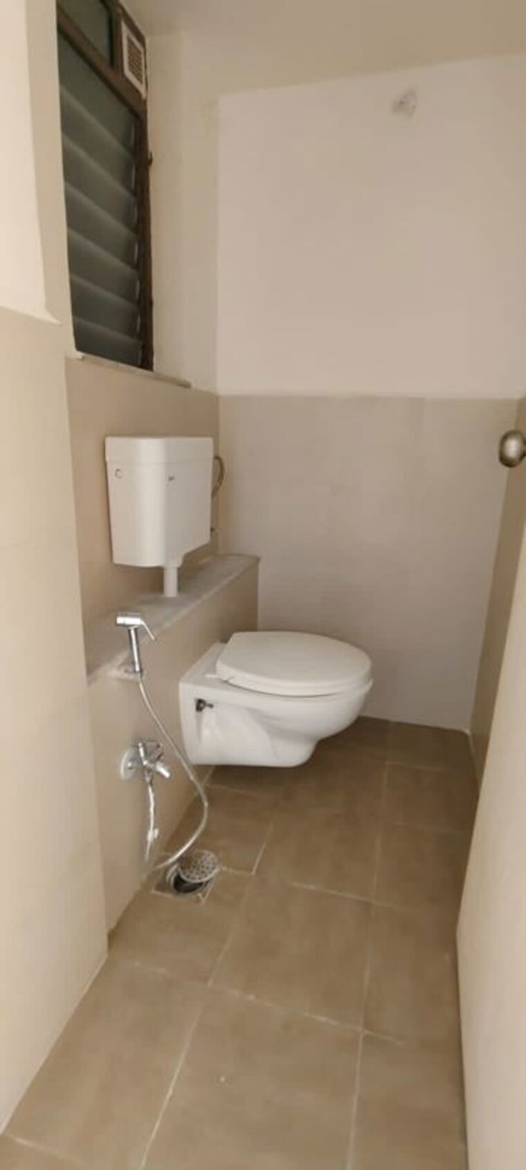 Bathroom, lodha-vista 1 Bedroom 380 Sq.Ft. Apartment In Lower Parel Mumbai 10220885