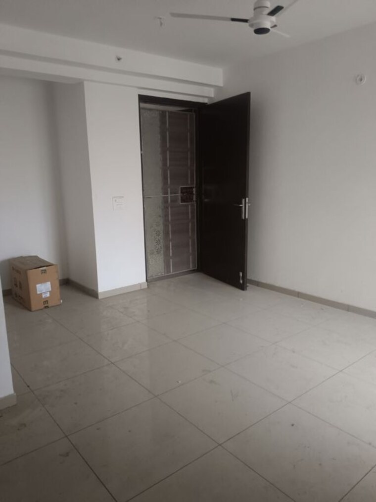 Room, gulshan-bellina 3 Bedroom 919 Sq.Ft. Apartment In Sector 16 Greater Noida Greater Noida 10220887