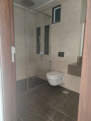 Bathroom in 3 BHK Apartment at Lokhandwala Minerva Mahalaxmi, Mahalaxmi – for Rent