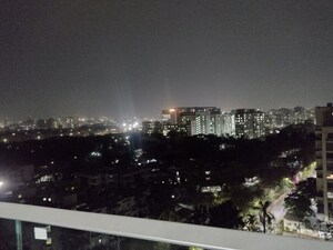 Swimming Pool in Studio Apartment at Malpani Vivanta, Balewadi – for Rent