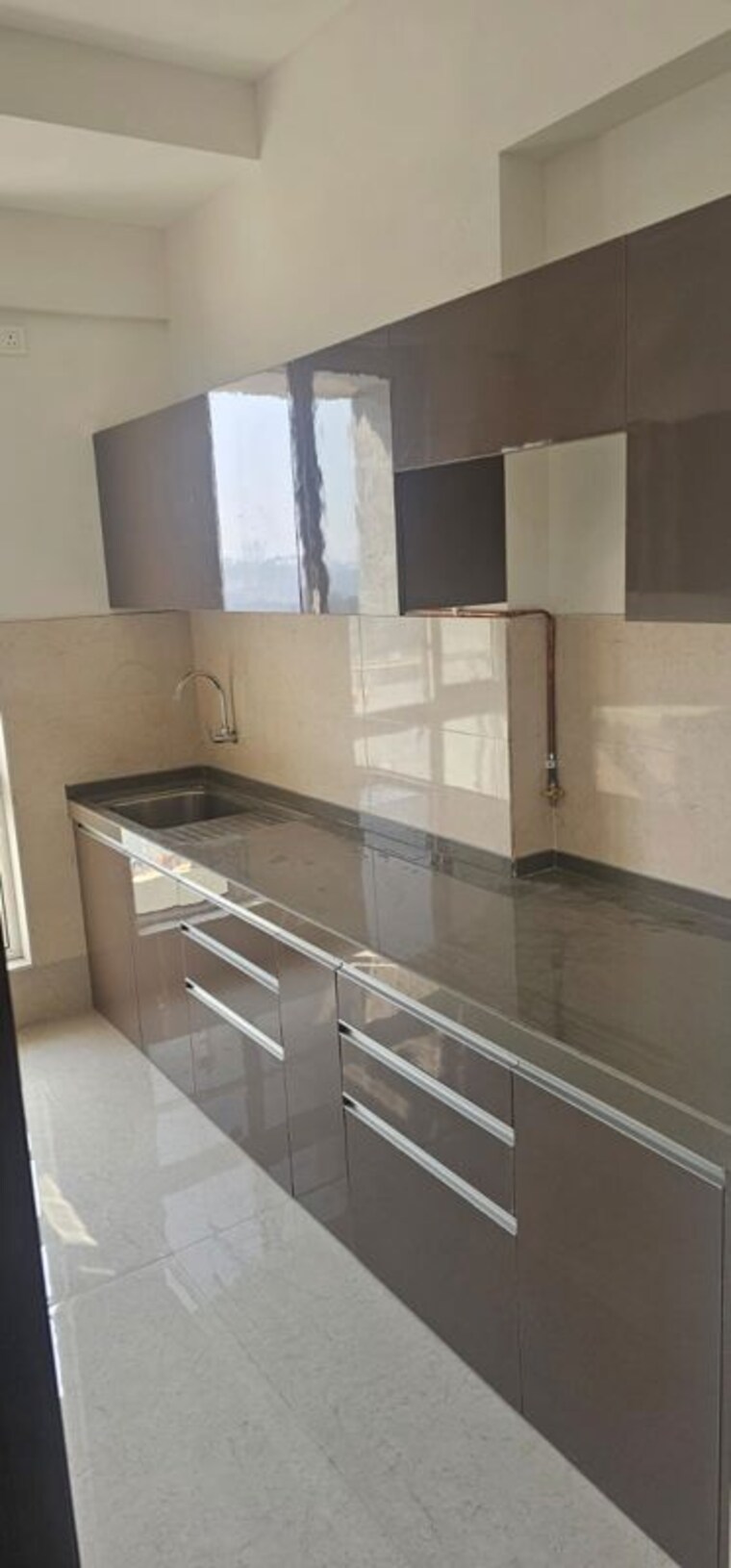 Kitchen, rosa-manhattan 3 Bedroom 897 Sq.Ft. Apartment In Ghodbunder Road Thane 10217999