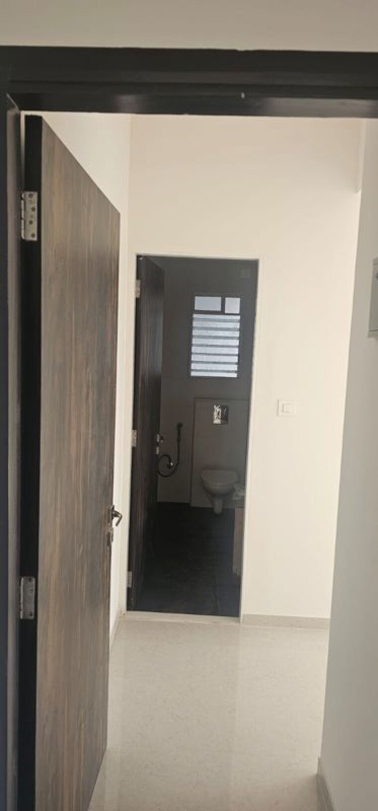Bathroom, rosa-manhattan 3 Bedroom 897 Sq.Ft. Apartment In Ghodbunder Road Thane 10217999