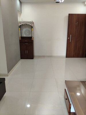 Furnished Amenities in 1 BHK Apartment at Metropolis Aquaris Phase 2, Kasarvadavali – for Rent