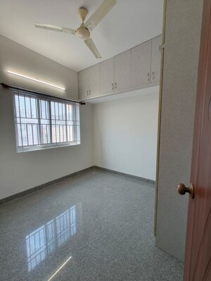 Room in 2 BHK Builder Floor at Btm Layout – for Rent