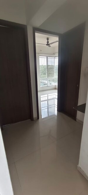 Room in 2 BHK Apartment at Warje – for Rent