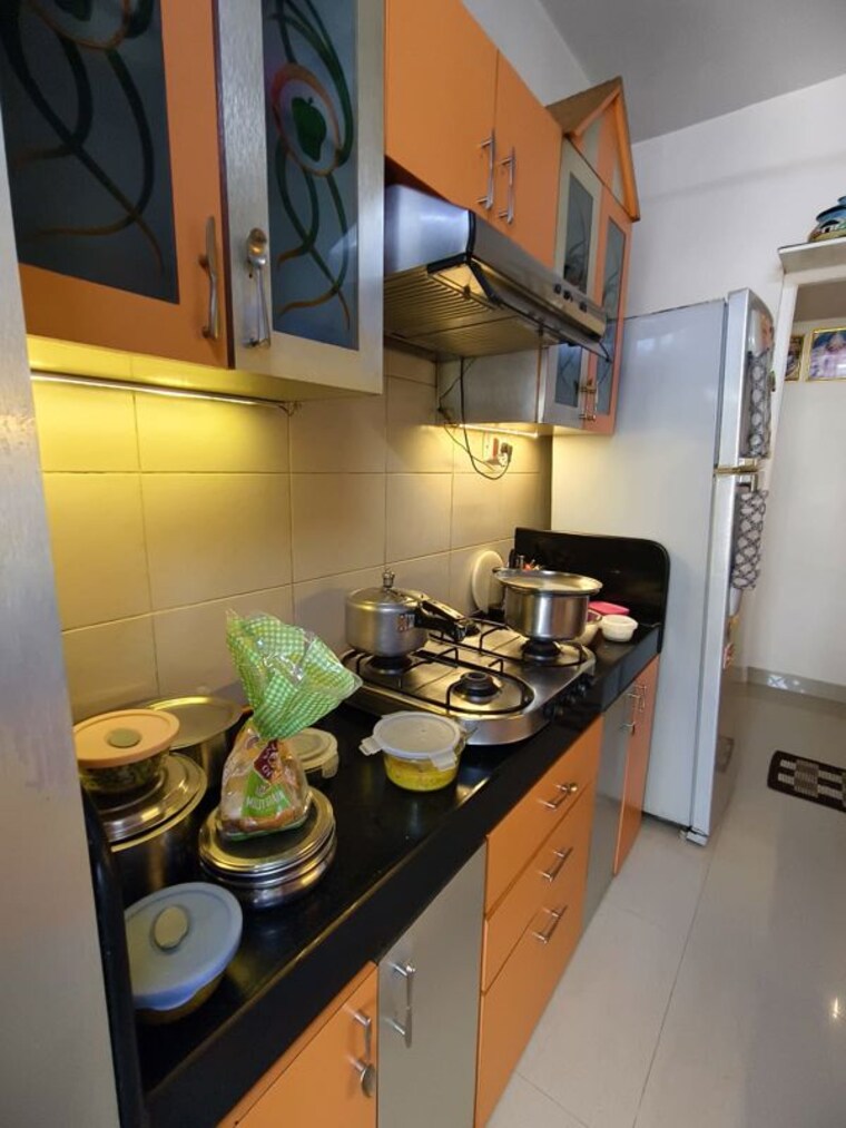 Master Bedroom, swapnalok-towers 2 Bedroom 650 Sq.Ft. Apartment In Malad East Mumbai 10206253