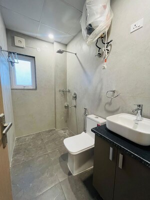 Bathroom in 1 BHK Builder Floor at Sector 38 – for Rent