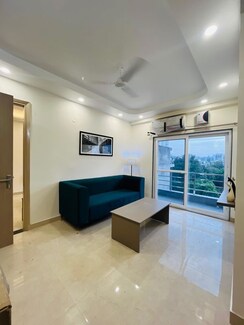 1 BHK Builder Floor For Rent in Sector 38