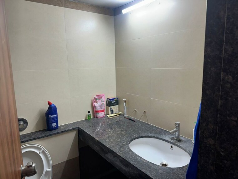 Bathroom, atul-westernhills 2 Bedroom 720 Sq.Ft. Apartment In Baner Pune 10221401