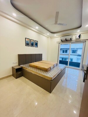 Bedroom in 1 BHK Builder Floor at Sector 52 – for Rent