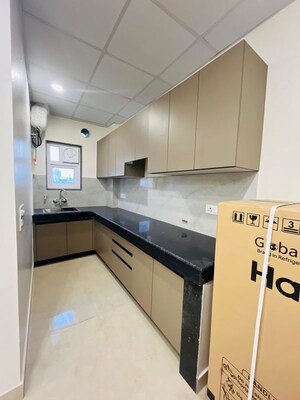 Kitchen in 1 BHK Builder Floor at Sector 52 – for Rent