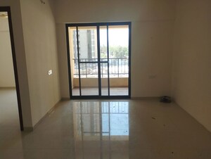 Room in 2 BHK Apartment at Shapoorji Pallonji Joyville Hadapsar Annexe, Hadapsar – for Rent