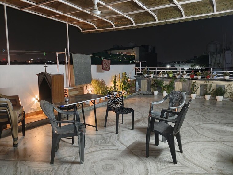 Gym, panchsheel vihar 1 RK 350 Sq.Ft. Apartment In Panchsheel Vihar Delhi 10221569