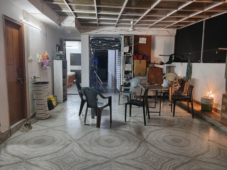 Gym, panchsheel vihar 1 RK 350 Sq.Ft. Apartment In Panchsheel Vihar Delhi 10221569