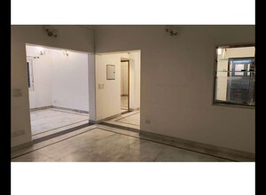 Room in 3 BHK Builder Floor at Vasant Kunj – for Sale