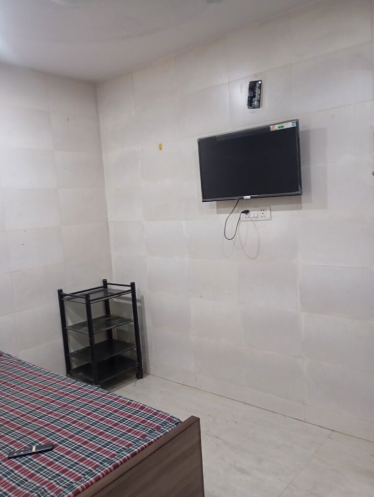Room, kailash colony Studio 360 Sq.Ft. Builder Floor In Kailash Colony Delhi 10221605